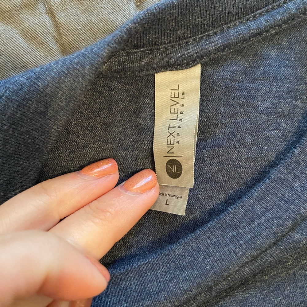 Jeep Gladiator Large shirt - Picture 4 of 4